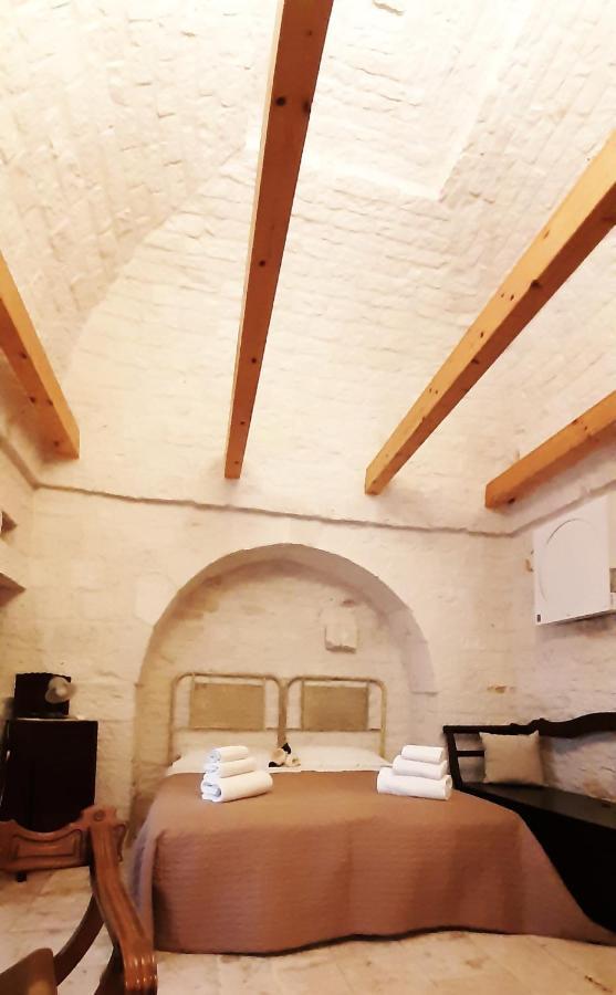 Lamia Pieranna Villa Cisternino Exterior photo
